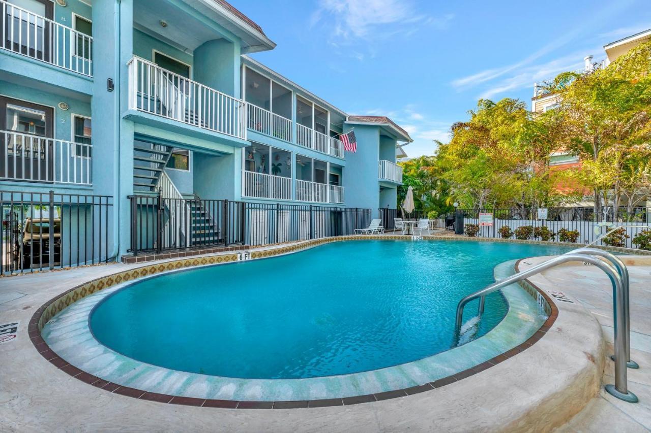Coastal Cheer Apartment Брейдентон Бийч Екстериор снимка