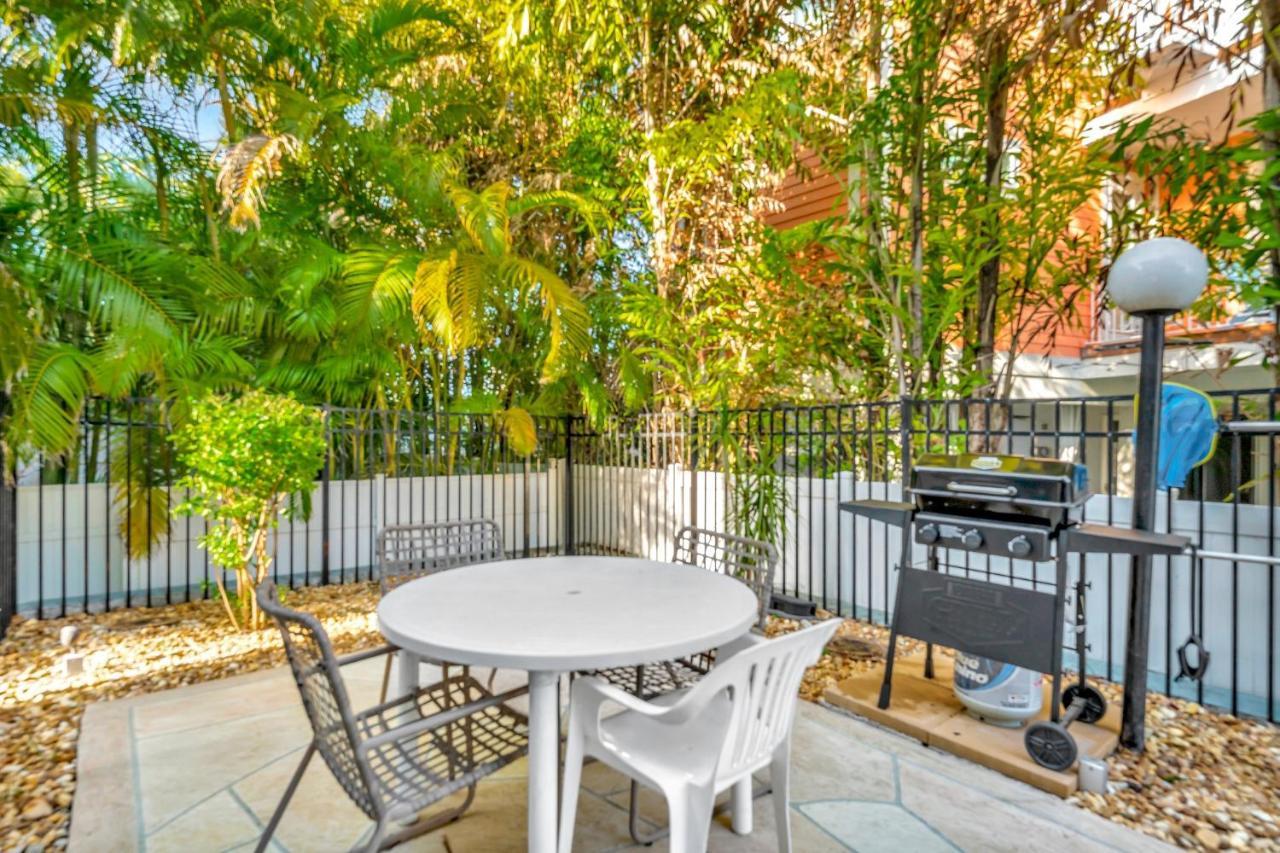 Coastal Cheer Apartment Брейдентон Бийч Екстериор снимка